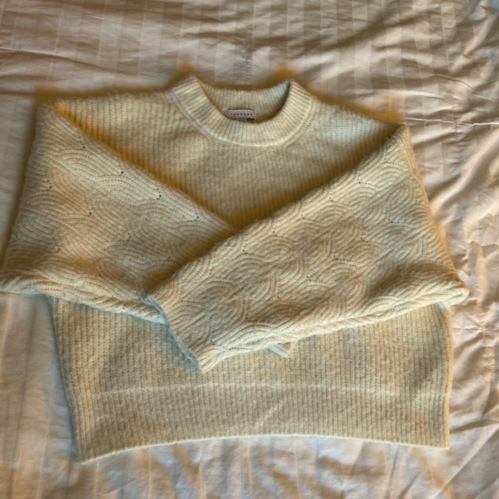 stretchy sweater